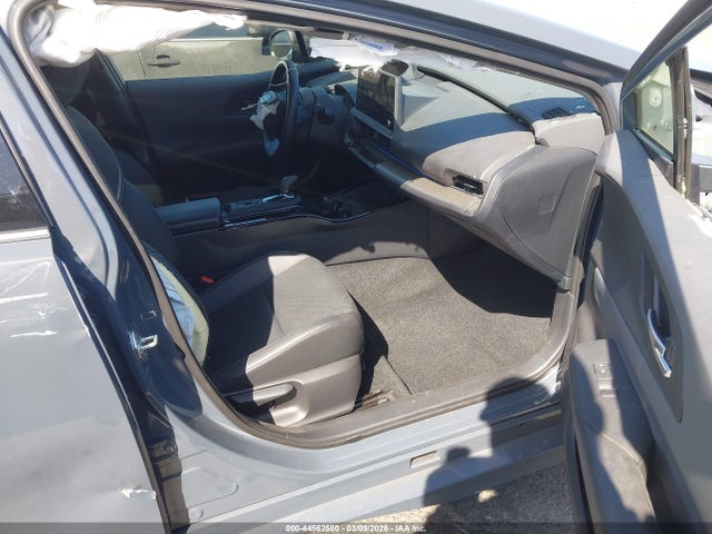 JTDACAAUXR3036888 Toyota PRIUS XLE