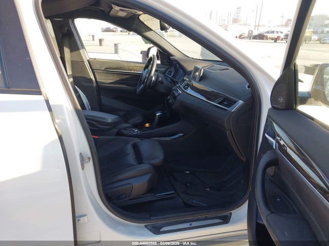 BMW X1 Xdrive28i 2016 WBXHT3C30GP888075 Image 5