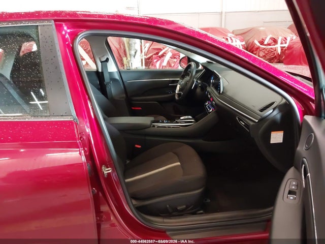 2023 HYUNDAI SONATA HYBRID KMHL34JJ0PA083772 Photo 4