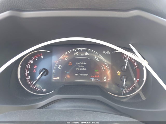 2T3K1RFV0RC282681 Toyota RAV4 LE