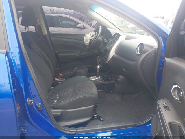 3N1CN7AP6HL821835 Nissan Versa 1.6 Sl