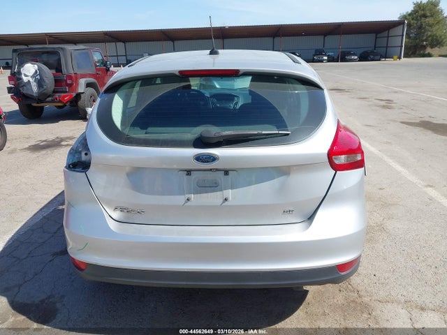 Ford FOCUS SE 2015 1FADP3K28FL201591 Image 17