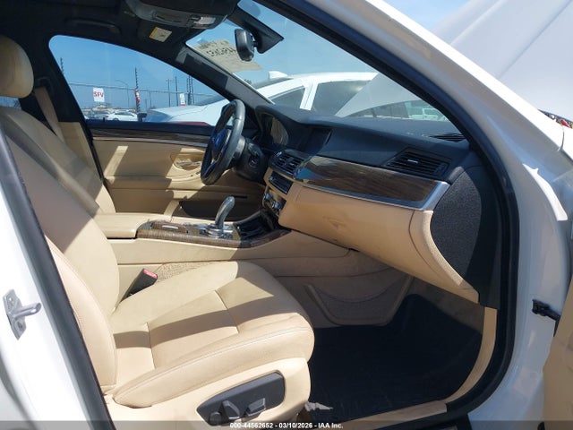 WBA5B1C58ED476863 BMW 535i