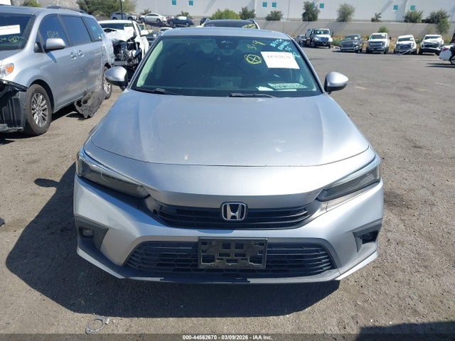 2HGFE1F9XNH300303 Honda Civic Touring
