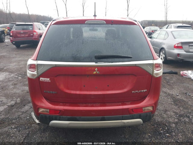 Продаж на аукціоні авто 2015 Mitsubishi Outlander Se, vin: JA4AZ3A33FZ009701, номер лоту: 44562686