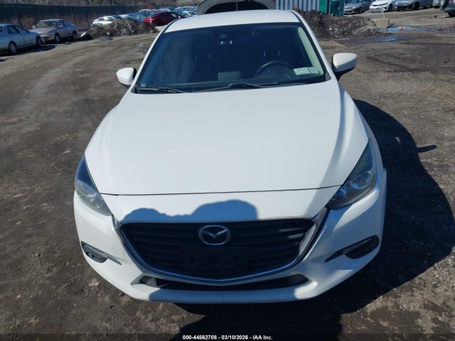 44562708 :رقم المزاد ، 3MZBN1L36JM164306 vin ، 2018 Mazda Mazda3 Touring مزاد بيع