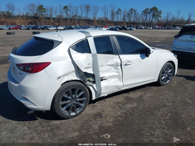 44562708 :رقم المزاد ، 3MZBN1L36JM164306 vin ، 2018 Mazda Mazda3 Touring مزاد بيع