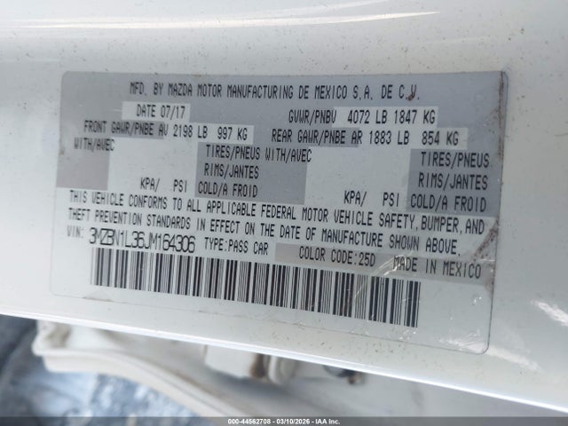 44562708 :رقم المزاد ، 3MZBN1L36JM164306 vin ، 2018 Mazda Mazda3 Touring مزاد بيع