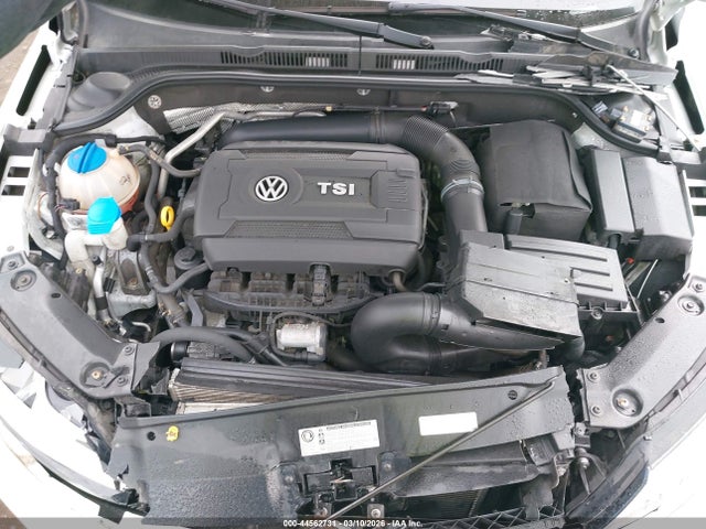 44562731 :رقم المزاد ، 3VWL17AJ7HM400847 vin ، 2017 Volkswagen Jetta 1.8t Sel/1.8t Sel Premium مزاد بيع