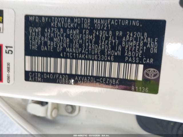 4T1C11AK4NU633046 Toyota CAMRY LE