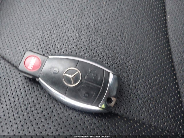 2009 Mercedes-benz E 550 მანქანა იყიდება აუქციონზე, vin: WDBUF72X19B372840, აუქციონის ნომერი: 44562750