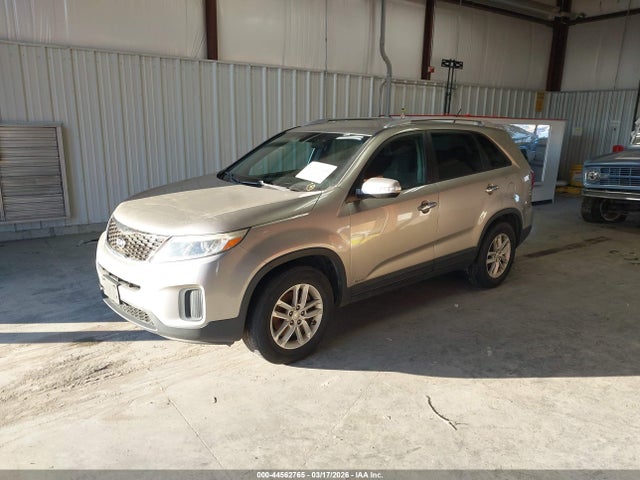 2015 Kia Sorento Lx V6 მანქანა იყიდება აუქციონზე, vin: 5XYKTDA75FG648567, აუქციონის ნომერი: 44562765