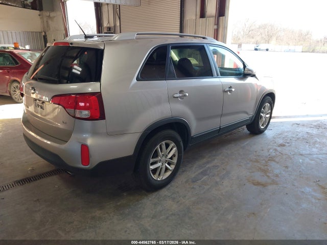 2015 Kia Sorento Lx V6 მანქანა იყიდება აუქციონზე, vin: 5XYKTDA75FG648567, აუქციონის ნომერი: 44562765