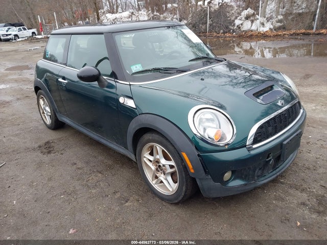 2008 MINI COOPER S WMWMF73538TT88204 Photo 0