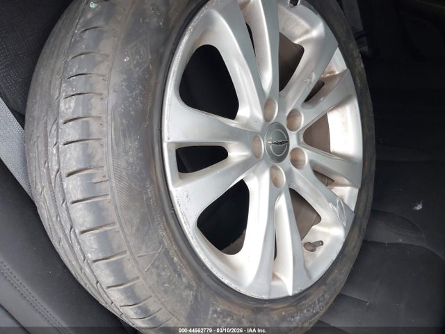 44562779 :رقم المزاد ، 1C3CCCAB9FN574585 vin ، 2015 Chrysler 200 Limited مزاد بيع
