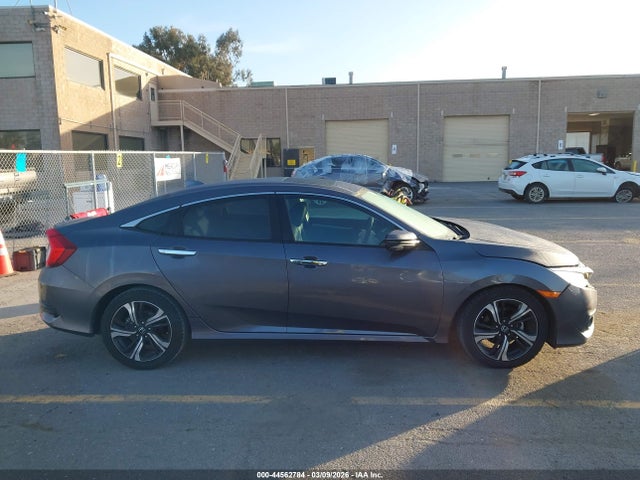 Honda Civic Touring 2016 19XFC1F91GE222030 Image 14