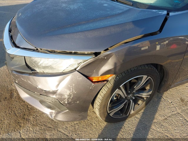 Honda Civic Touring 2016 19XFC1F91GE222030 Image 6