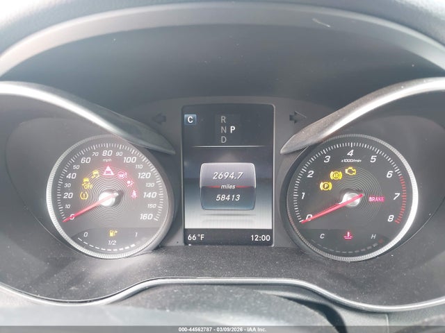 2018 Mercedes-benz C 300 4matic მანქანა იყიდება აუქციონზე, vin: 55SWF4KB4JU259462, აუქციონის ნომერი: 44562787