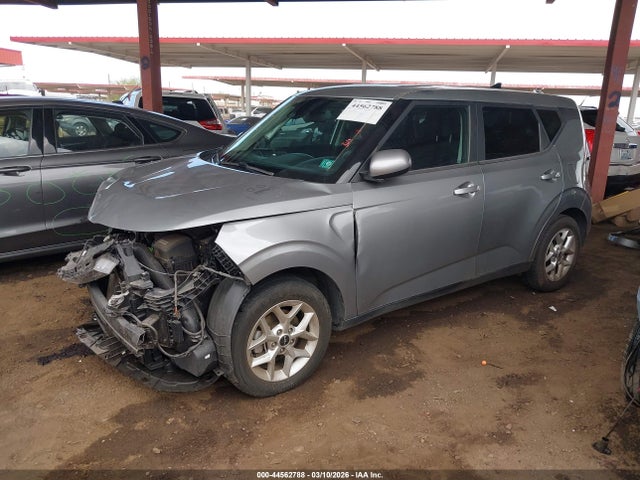 KNDJ23AU2P7854670 KIA SOUL LX