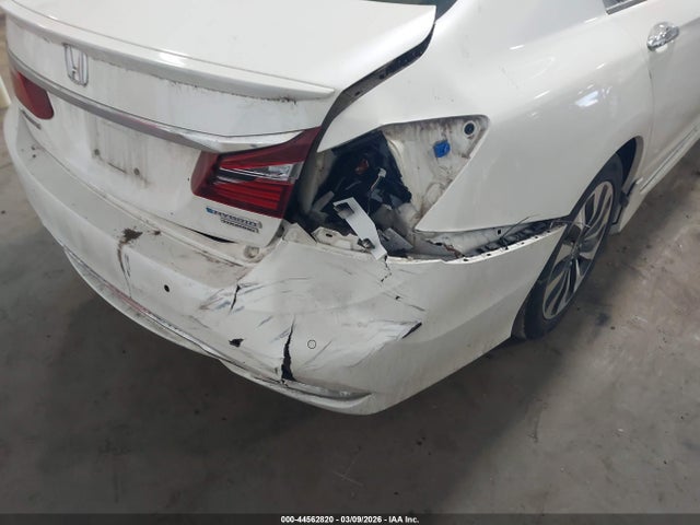 2017 Honda Accord Hybrid Touring მანქანა იყიდება აუქციონზე, vin: JHMCR6F72HC018115, აუქციონის ნომერი: 44562820