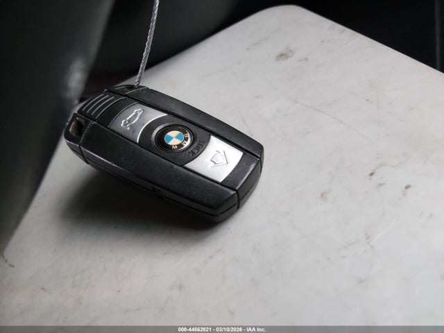 Aukcja sprzedaży 2011 Bmw 328i, vin: WBAPH5C56BF093941, numer aukcji: 44562821