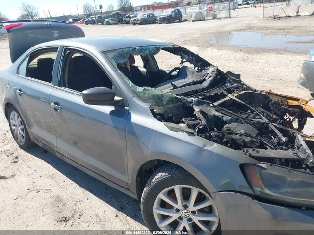 44562822 :رقم المزاد ، 3VWD17AJ2FM283390 vin ، 2015 Volkswagen Jetta 1.8t Se مزاد بيع