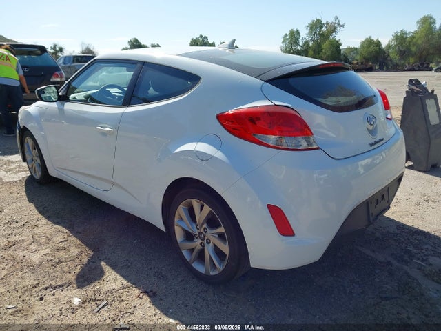 Hyundai Veloster 2016 KMHTC6AD2GU282701 Image 3