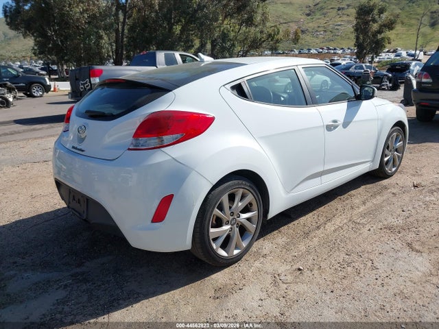 Hyundai Veloster 2016 KMHTC6AD2GU282701 Image 4
