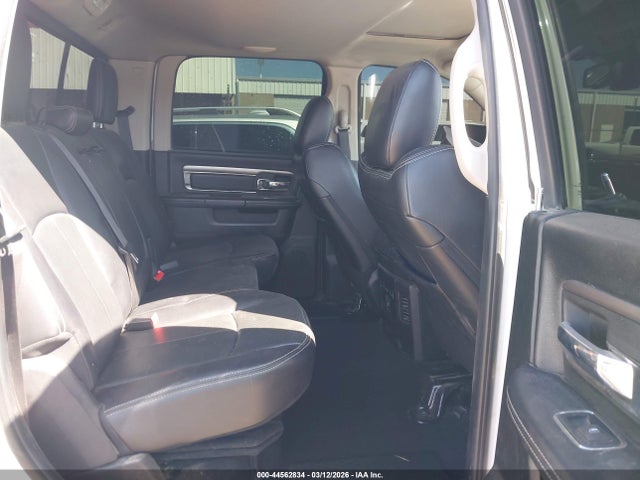 44562834 :رقم المزاد ، 3C6UR5FL2JG350448 vin ، 2018 Ram 2500 Laramie  4x4 6'4 Box مزاد بيع