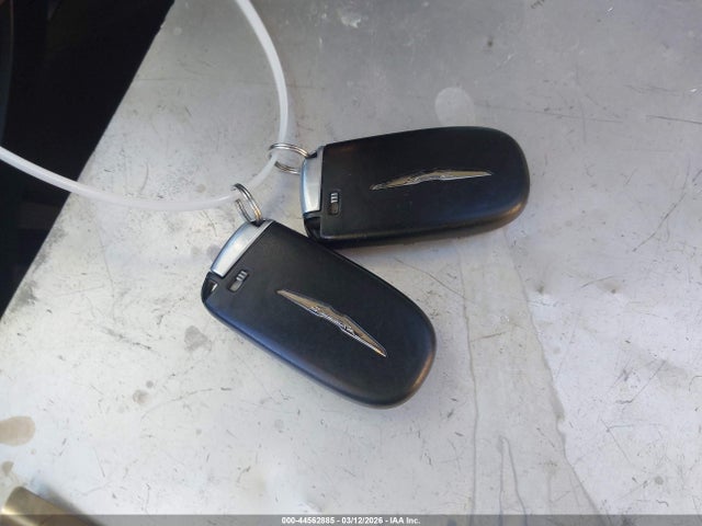 2018 CHRYSLER 300 2C3CCAAG5JH308210 Photo 10