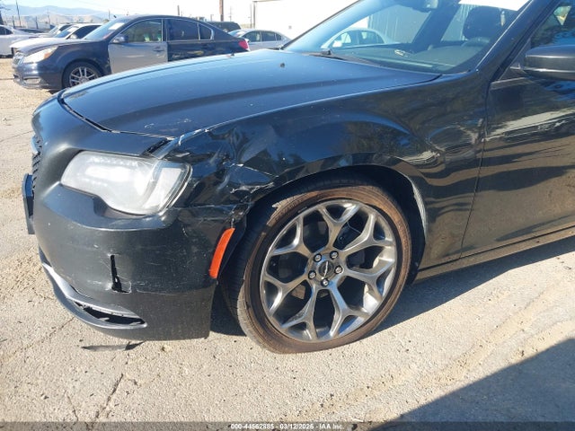 2018 CHRYSLER 300 2C3CCAAG5JH308210 Photo 5