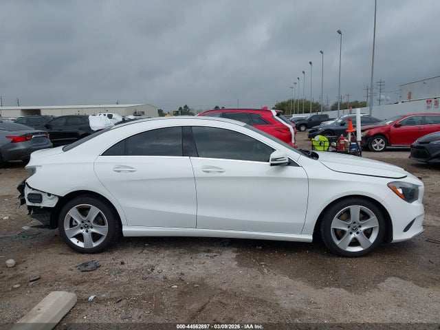 Mercedes-Benz CLA 250 2018 WDDSJ4EB4JN665811 Image 14