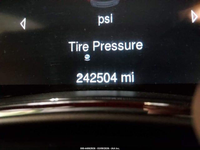 1C4RJFCM8EC409343 Jeep Grand Cherokee Overland