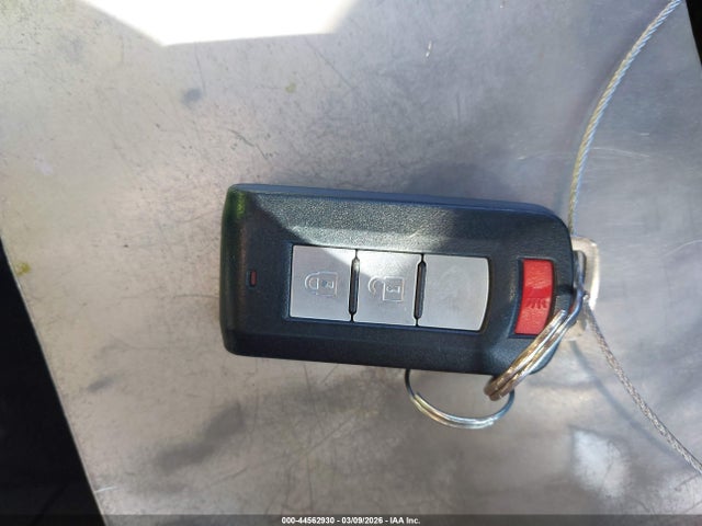 2018 MITSUBISHI OUTLANDER SPORT JA4AR3AW9JZ012590 Photo 10