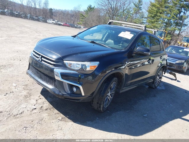 2018 MITSUBISHI OUTLANDER SPORT JA4AR3AW9JZ012590 Photo 1