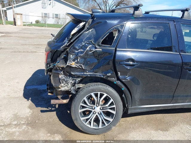 2018 MITSUBISHI OUTLANDER SPORT JA4AR3AW9JZ012590 Photo 5