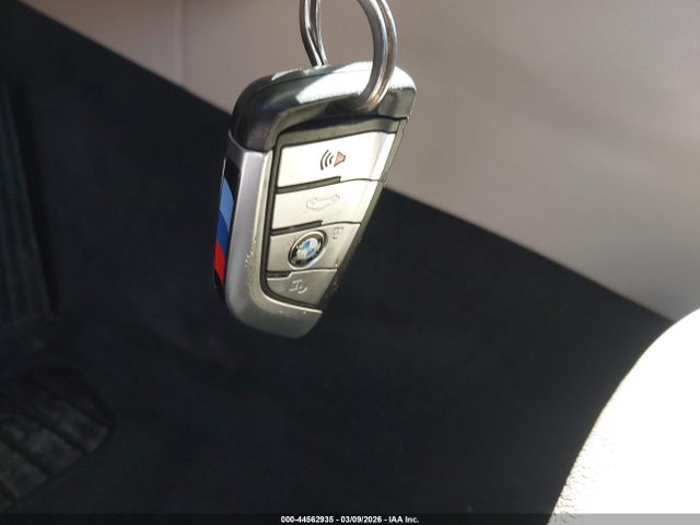 WBAJE5C50JWA96723 BMW 540I