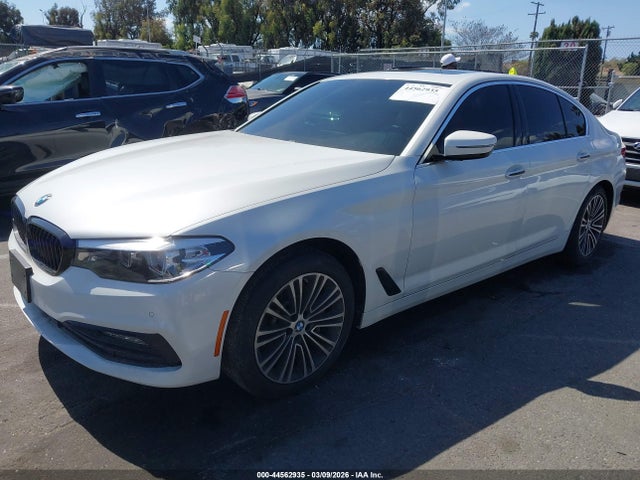 WBAJE5C50JWA96723 BMW 540I