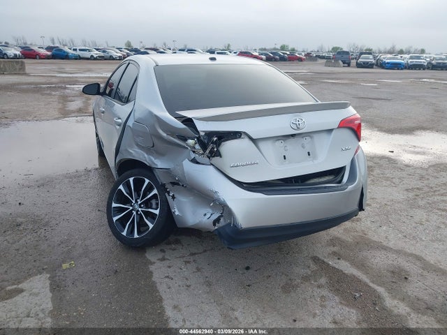 2018 TOYOTA COROLLA 5YFBURHE7JP749743 Photo 5