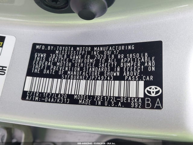 2018 TOYOTA COROLLA 5YFBURHE7JP749743 Photo 8