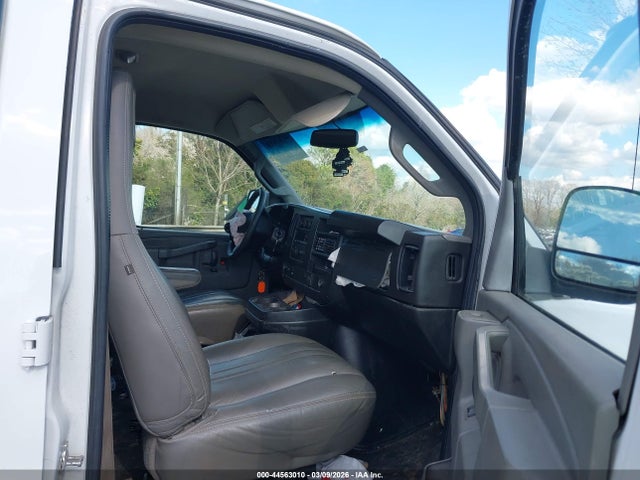 Продажа на аукционе авто 2016 Chevrolet Express 2500 Work Van, vin: 1GCWGAFF3G1339749, номер лота: 44563010