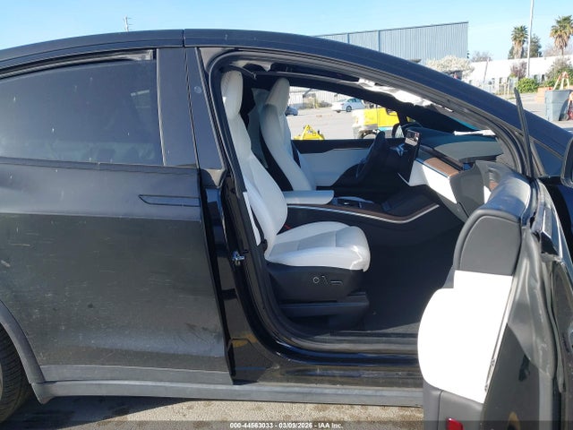 Продаж на аукціоні авто 2022 Tesla Model X Dual Motor All-wheel Drive, vin: 7SAXCAE55NF350168, номер лоту: 44563033