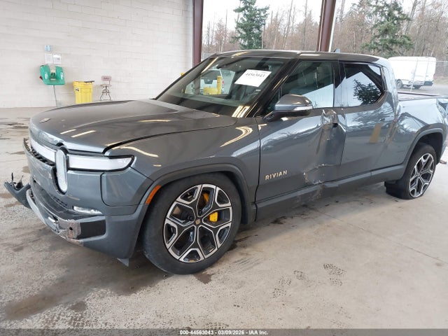 2022 RIVIAN R1T 7FCTGAAL5NN002869 Photo 1