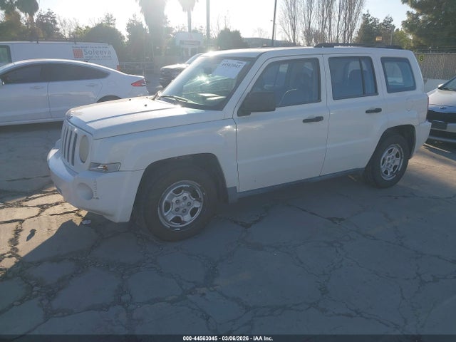 2008 JEEP PATRIOT 1J8FT28W68D602176 Photo 1
