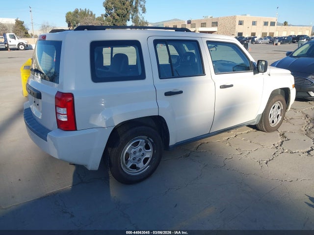 2008 JEEP PATRIOT 1J8FT28W68D602176 Photo 3