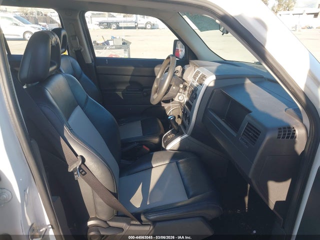2008 JEEP PATRIOT 1J8FT28W68D602176 Photo 4