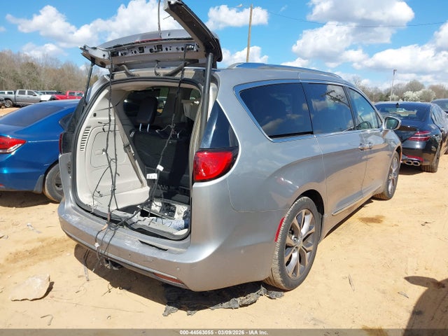 Продажа на аукционе авто 2017 Chrysler Pacifica Limited, vin: 2C4RC1GG4HR839447, номер лота: 44563055