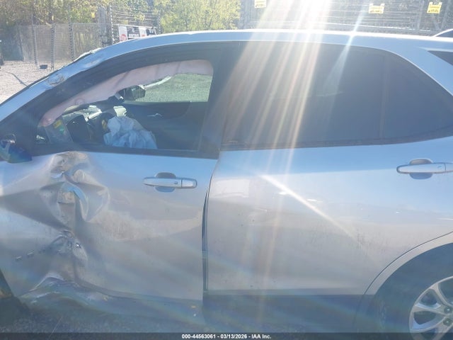 Chevrolet EQUINOX LS 2019 3GNAXHEVXKS623986 Image 14