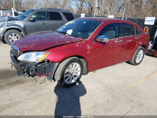2013 CHRYSLER 200 1C3CCBCG7DN618941 Photo 1