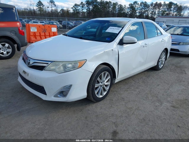Toyota Camry Xle V6 2014 4T1BK1FK7EU552947 Image 2